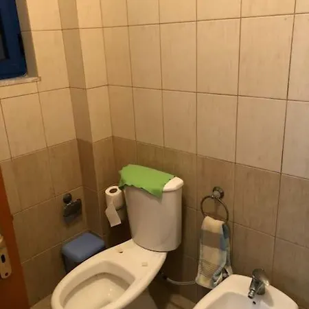 Deluxe & Big Center *